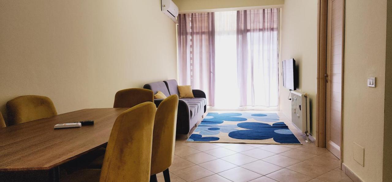 Pleasant Apartment With Free Dedicated Parking In Komuna E Parisit Τίρανα Εξωτερικό φωτογραφία