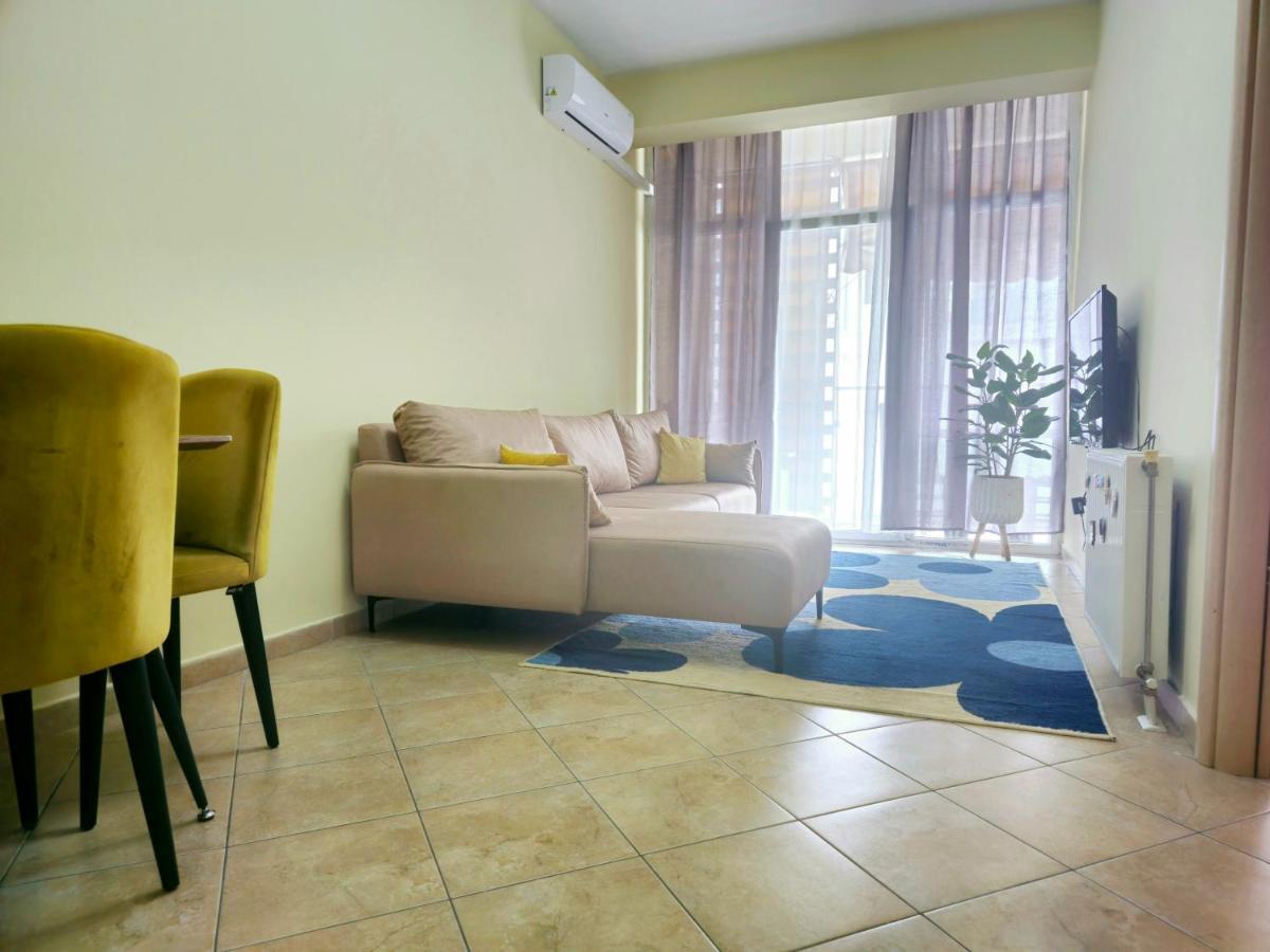 Pleasant Apartment With Free Dedicated Parking In Komuna E Parisit Τίρανα Εξωτερικό φωτογραφία